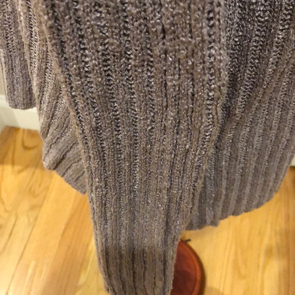 Altar'd State mauve sweater. - Picture 5 of 7